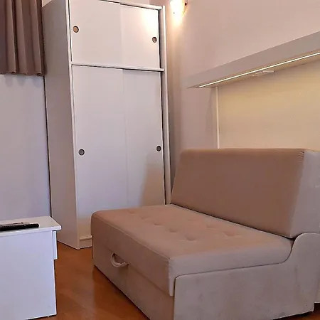 Mit Balkon In Strandnaehe By Interhome Apartman Baška Voda