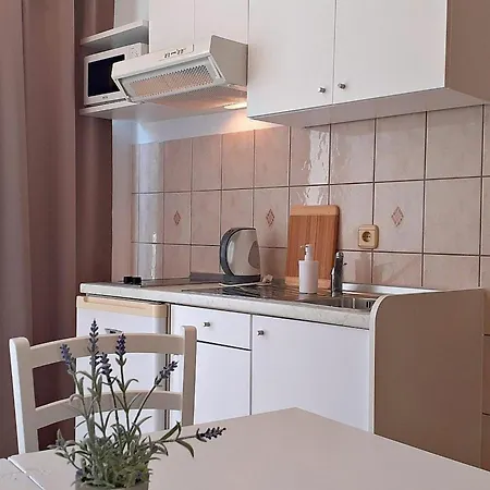 Mit Balkon In Strandnaehe By Interhome Apartman *